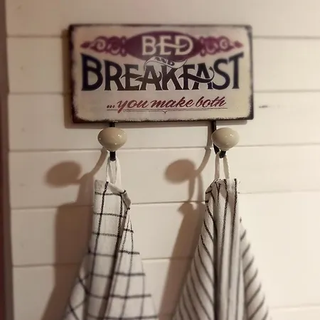 D'hotes Lamourio Bed & Breakfast 3*