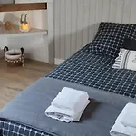 D'hotes Lamourio
