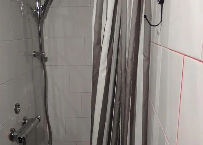 Oda ve Kahvaltı D'hotes Lamourio Montdoumerc