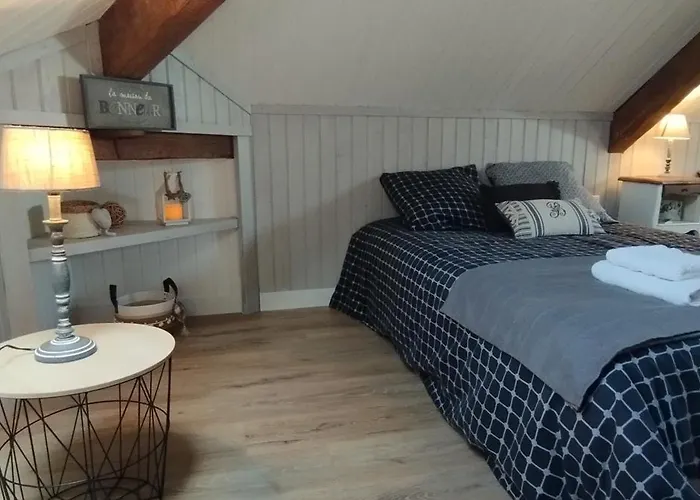 Oda ve Kahvaltı D'hotes Lamourio