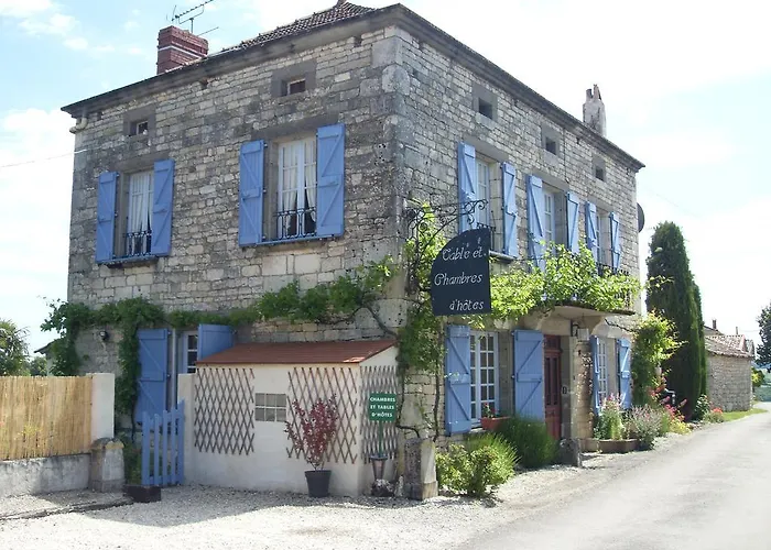 Oda ve Kahvaltı D'hotes Lamourio 3*